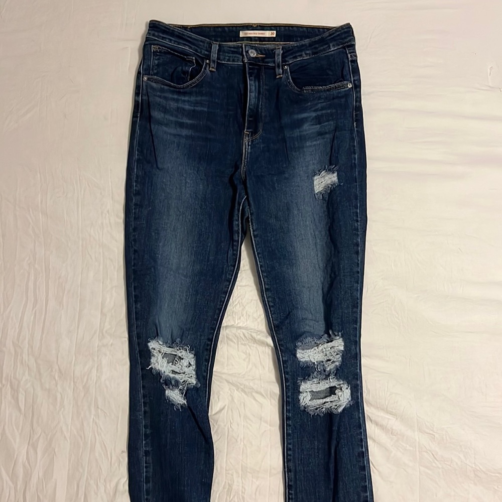 Distressed Levi’s Jeans